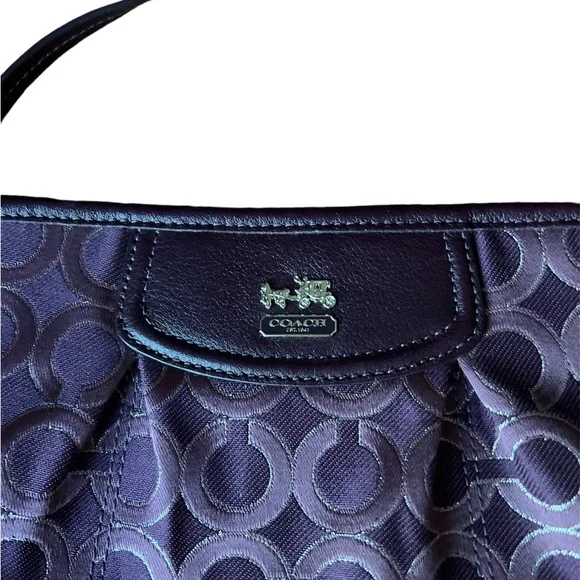 Coach Purple Wristlet EUC - Picture 3 of 8